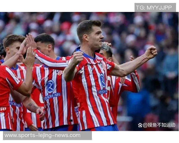 德甲精彩对决巴萨3-0战胜拜仁帽子戏法点燃全场激情