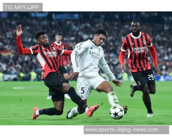 欧冠激战：AC米兰与本菲卡平局绝杀瞬间引发争议判罚热议