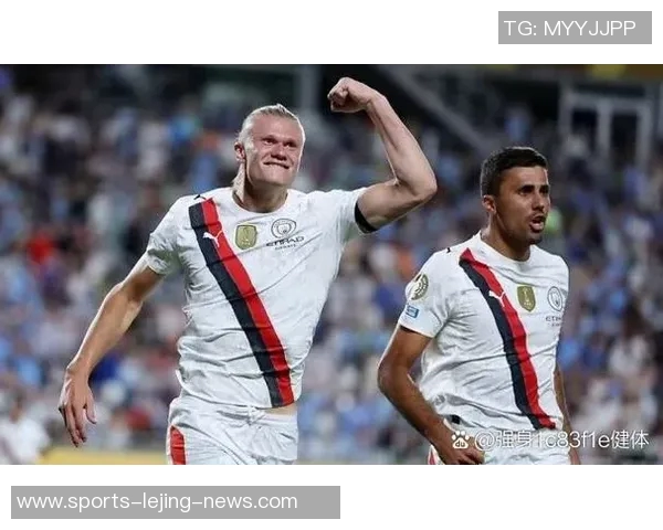 欧联杯精彩对决国米与曼城战成平局绝杀瞬间引爆全场热情